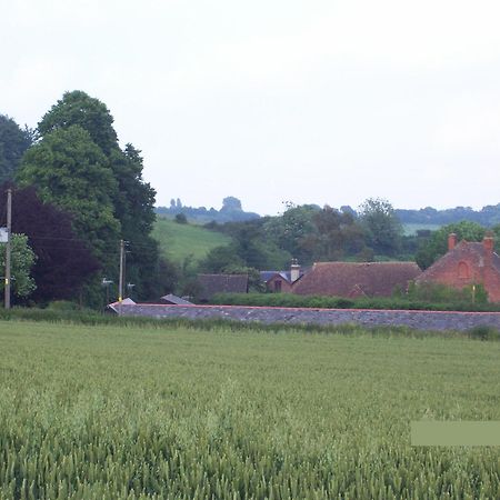 Five Cottages In Aonb And A Hobbit House! Canterbury Exteriér fotografie