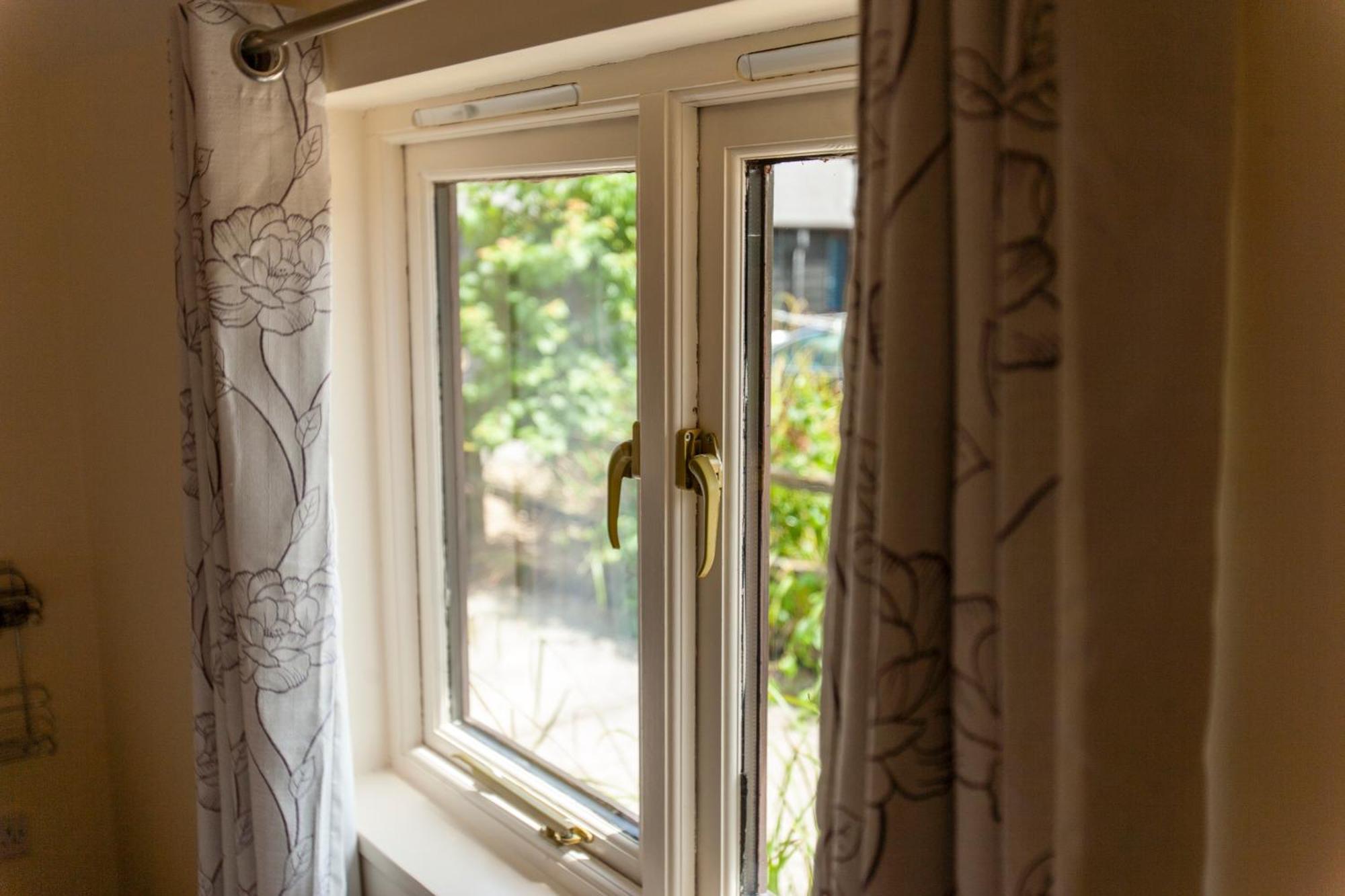 Five Cottages In Aonb And A Hobbit House! Canterbury Exteriér fotografie