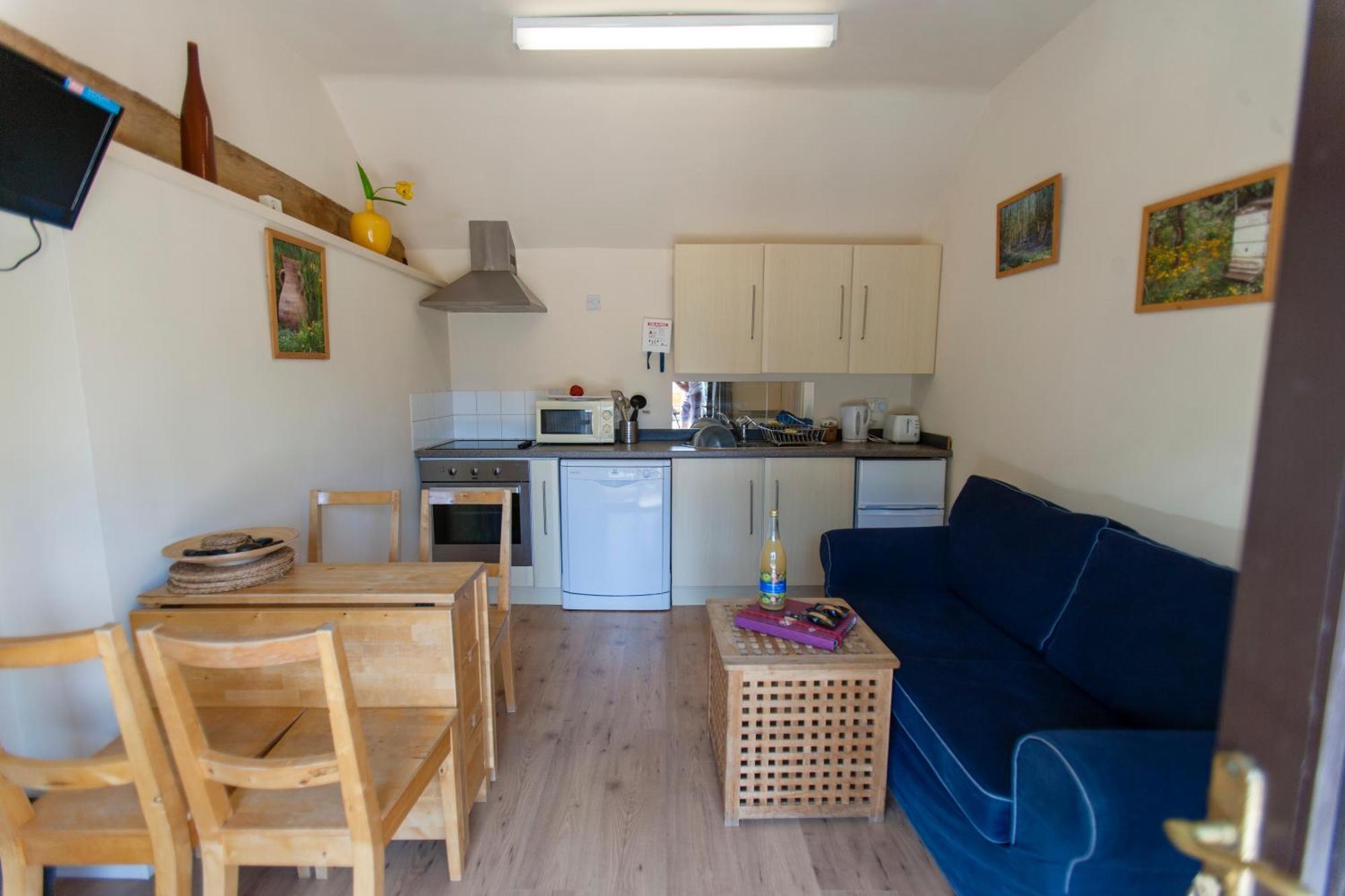 Five Cottages In Aonb And A Hobbit House! Canterbury Exteriér fotografie